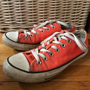Bright Orange Unisex Converse - Size 6/8